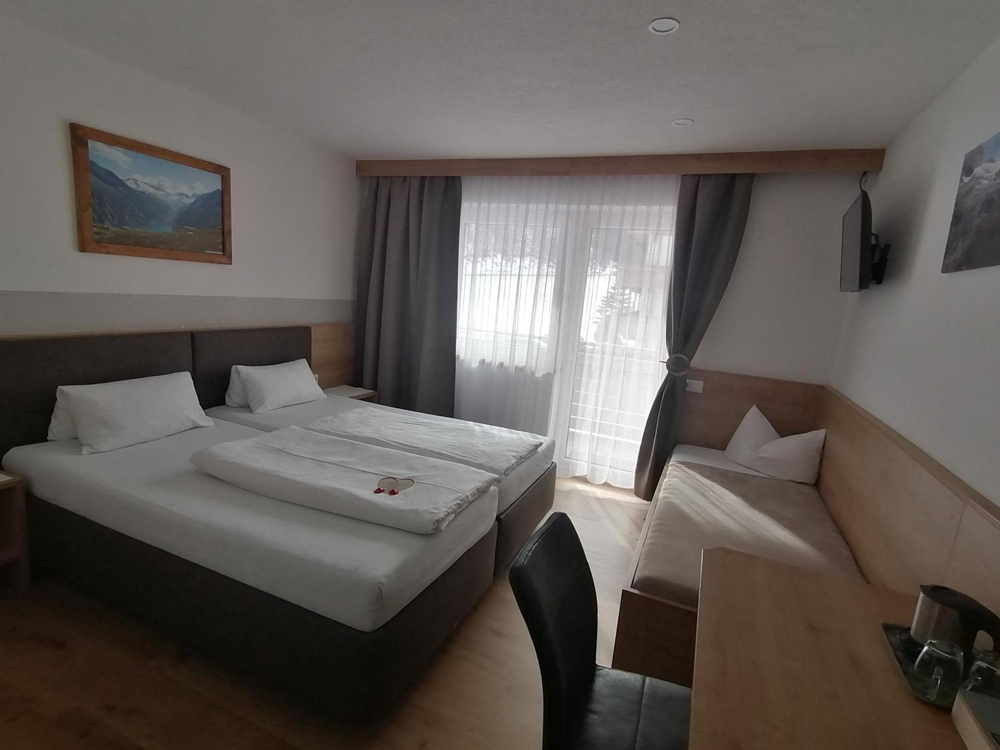 Gaestehaus Holaus Mayrhofen Luaran gambar