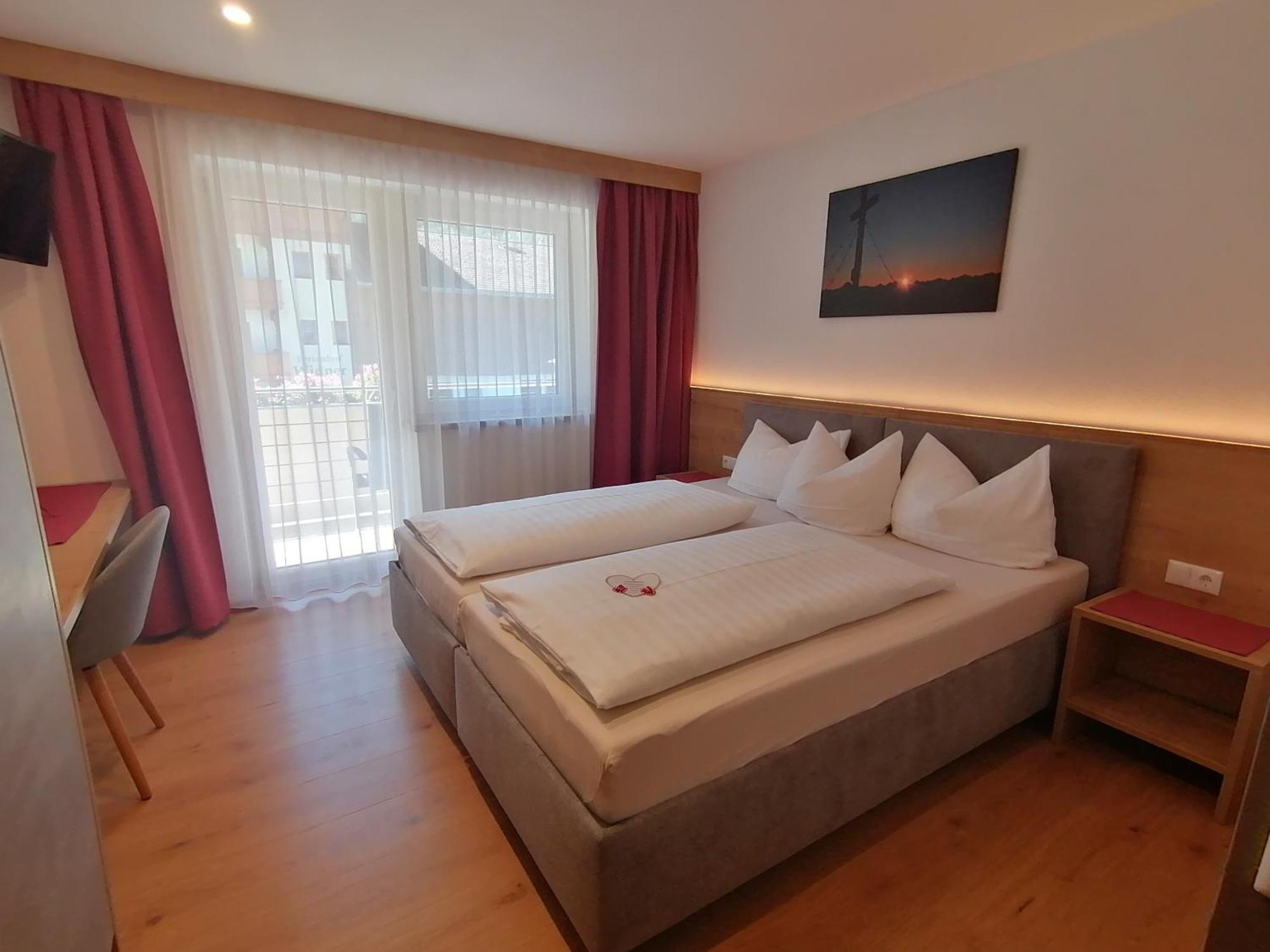 Gaestehaus Holaus Mayrhofen Luaran gambar