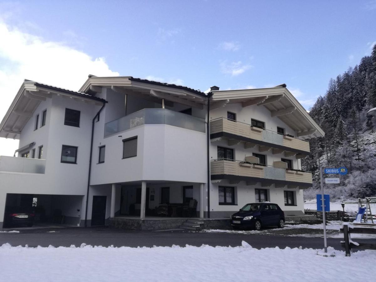 Gaestehaus Holaus Mayrhofen Luaran gambar