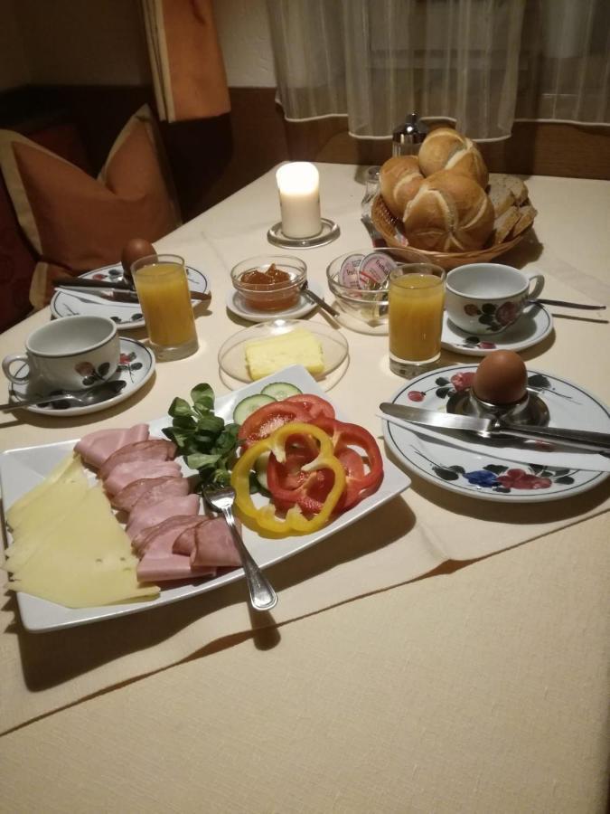 Gaestehaus Holaus Mayrhofen Luaran gambar